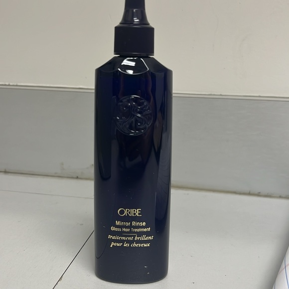 Oribe Mirror Rinse - Picture 2 of 3